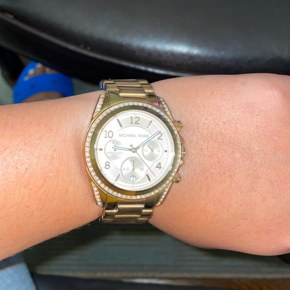 Good Michael Kors watch